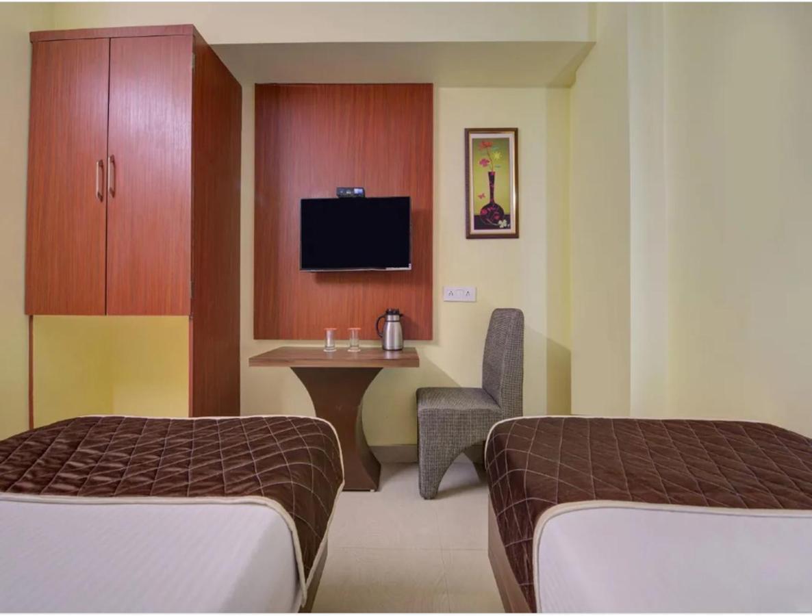 Hotel Garden Villa Patna  Ngoại thất bức ảnh